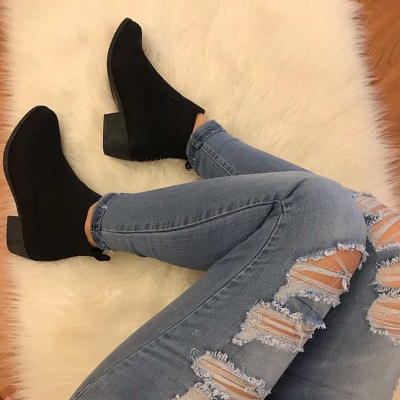 •RESTOCKED• Black Distressed Slip On Fall Bootie - Picture 5 of 8